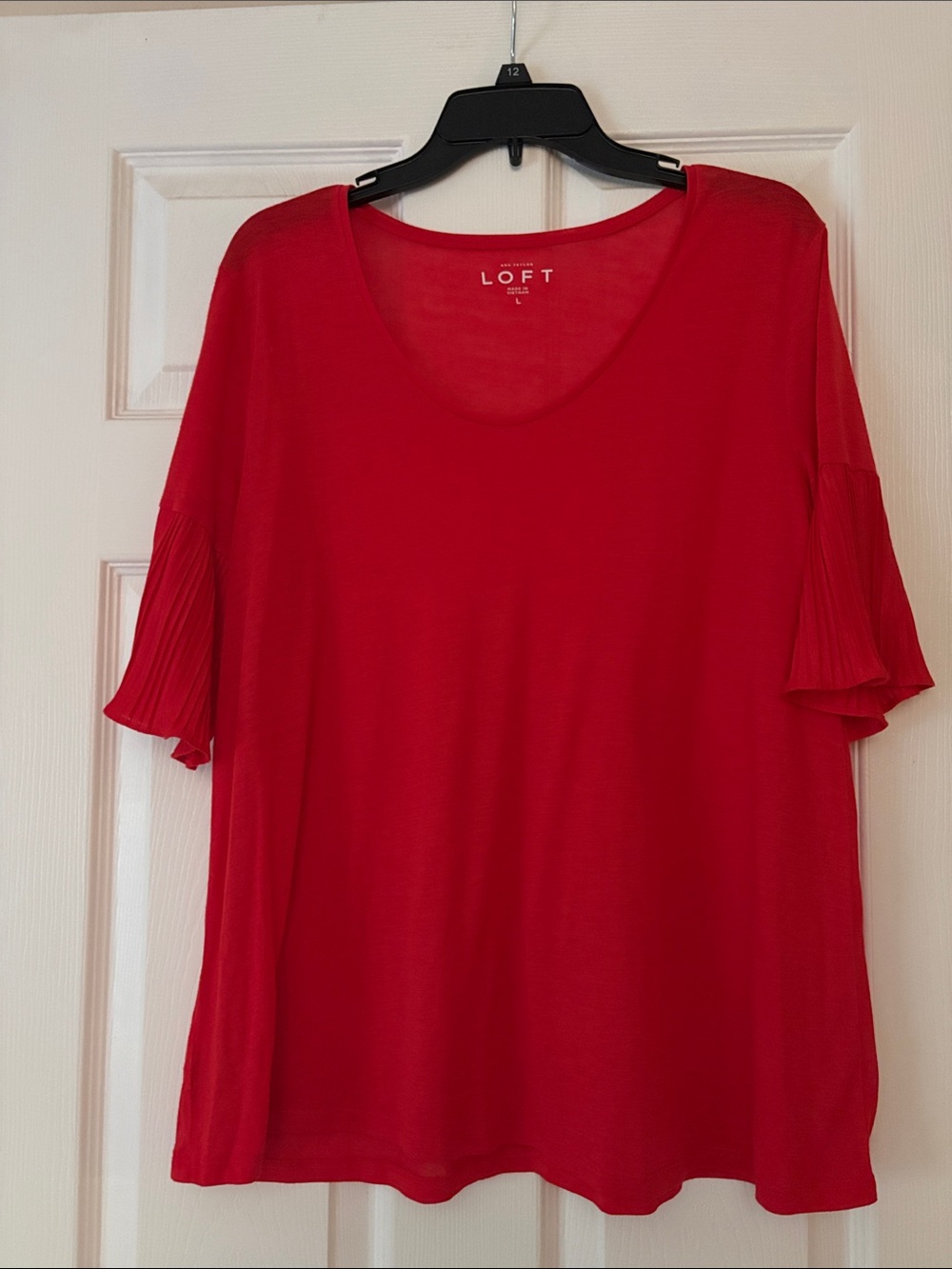LOFT Red Scoop Neck Short Sleeve Tee with Pleated Sleeves